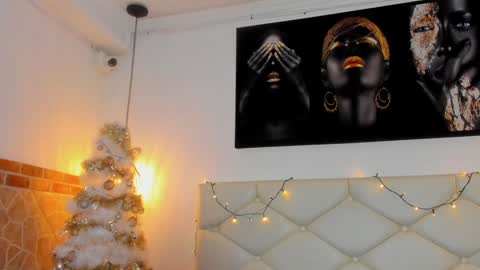         online show from December 30, 3:36 am