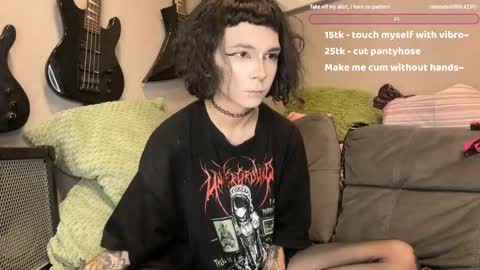 dandelion_sea online show from October 1, 5:46 pm