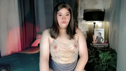 Snapshot of dangerous_womanxx chatting on February 28, 10:50 pm Ms. K online show from February 28, 10:50 pm