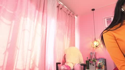 Snapshot of dani_parkerr chatting on January 14, 6:49 pm online show from January 14, 6:49 pm