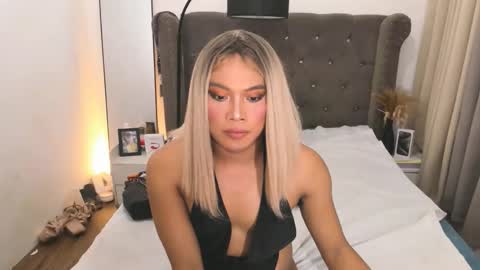 Snapshot of danielabayesera chatting on September 17, 9:14 am Nechole online show from September 17, 9:14 am