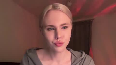 Snapshot of danielpaige_ chatting on December 30, 8:58 pm GABRIEL online show from December 30, 8:58 pm