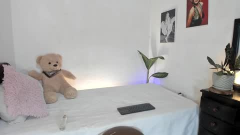 Snapshot of danii_jimenez chatting on January 16, 12:12 am Daniela online show from January 16, 12:12 am