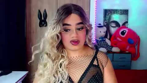 danipein online show from October 16, 11:21 am