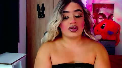 danipein online show from October 17, 11:52 pm