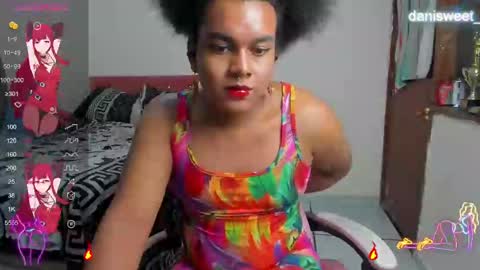 Snapshot of danisweet_ chatting on February 16, 5:59 am dani online show from February 16, 5:59 am