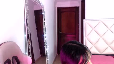 Snapshot of dannadoll69 chatting on January 5, 11:59 am Dannamunoz130 online show from January 5, 11:59 am