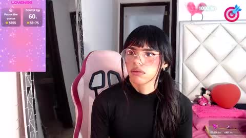 Snapshot of dannadoll69 chatting on February 13, 12:11 pm Dannamunoz130 online show from February 13, 12:11 pm