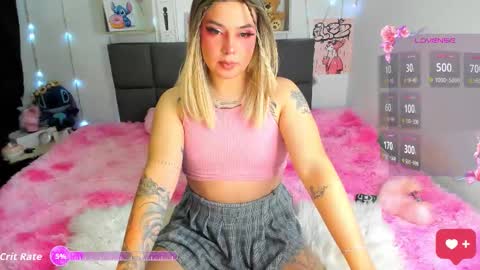 Snapshot of dannia_13 chatting on September 9, 4:44 am dannia_13 online show from September 9, 4:44 am
