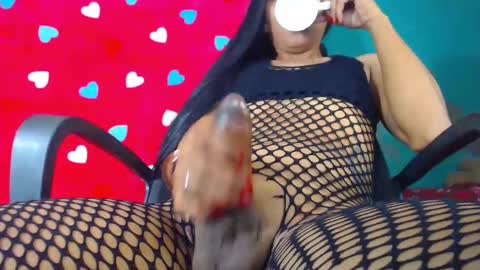 Snapshot of dany_monster_cock chatting on February 7, 11:01 am Daniela online show from February 7, 11:01 am