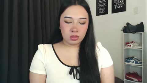 Snapshot of darcy_world chatting on September 22, 7:41 pm DARCY online show from September 22, 7:41 pm
