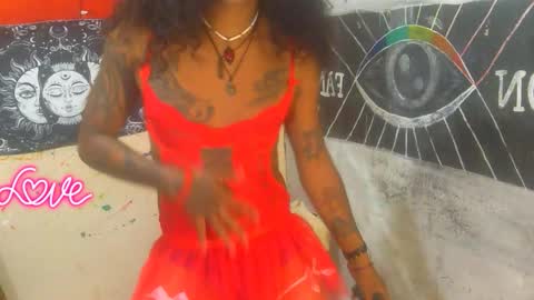 Snapshot of dariana_loves chatting on October 13, 5:24 pm dariana_loves online show from October 13, 5:24 pm