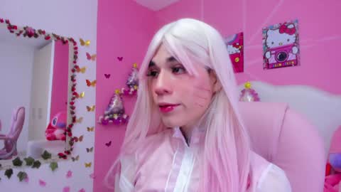 Snapshot of daripqueen chatting on December 13, 2:05 pm DaripQueen online show from December 13, 2:05 pm