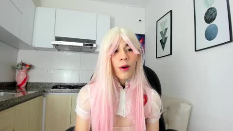 Snapshot of daripqueen chatting on December 18, 4:28 pm DaripQueen online show from December 18, 4:28 pm