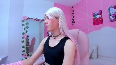 Snapshot of daripqueen chatting on February 13, 2:42 pm DaripQueen online show from February 13, 2:42 pm