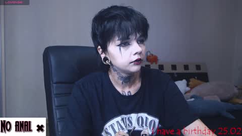 Snapshot of dark__elf chatting on February 3, 10:11 pm Anessa online show from February 3, 10:11 pm