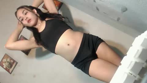 yushico online show from October 13, 5:02 pm