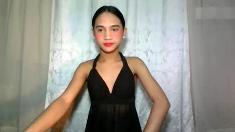 Snapshot of dark_hurohuro19 chatting on December 10, 9:33 pm LIANNA online show from December 10, 9:33 pm