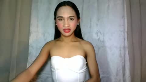 Snapshot of dark_hurohuro19 chatting on December 28, 12:57 am LIANNA online show from December 28, 12:57 am