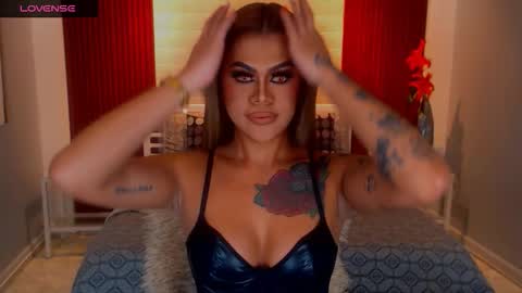 Snapshot of darkbeautysophia chatting on October 9, 8:10 pm SOPHIA SANCHEZ online show from October 9, 8:10 pm