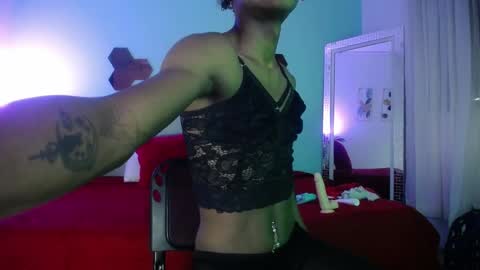 Snapshot of darkcandyboy chatting on September 27, 12:47 pm Candy online show from September 27, 12:47 pm
