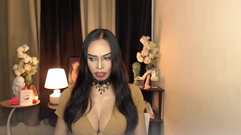 Snapshot of darksoul_mistress chatting on January 23, 4:09 am YOUR KINKY MISTRESS MADRIANA online show from January 23, 4:09 am