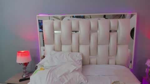 Snapshot of darlyn_tenderhot__ chatting on October 8, 10:44 pm darlyn_tenderhot__ online show from October 8, 10:44 pm
