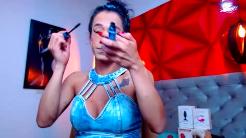 Snapshot of daslytsroze chatting on September 20, 2:39 am Dasly online show from September 20, 2:39 am