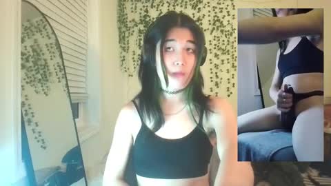 deciduousdoll online show from September 21, 5:57 am