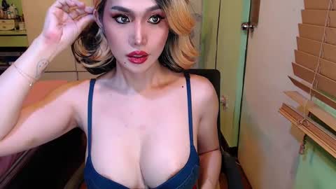 Mercedes online show from March 6, 1:21 am