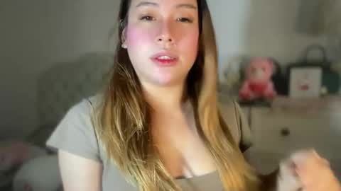 Snapshot of delicious_iya69 chatting on March 3, 1:28 am iyalicious online show from March 3, 1:28 am