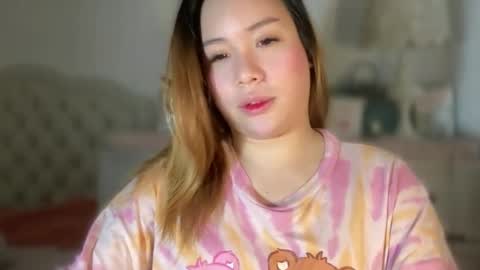 Snapshot of delicious_iya69 chatting on March 4, 3:33 am iyalicious online show from March 4, 3:33 am