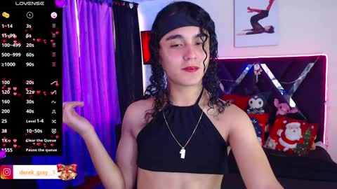 derek grey online show from December 19, 5:50 pm