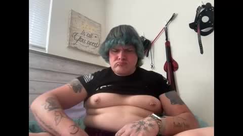 Dezmond online show from November 26, 8:55 pm