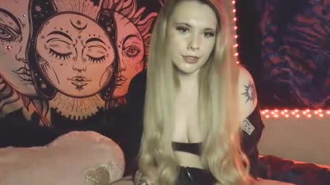 devyn winter online show from March 16, 10:35 pm