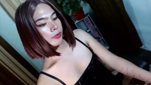 Snapshot of dhy_shane chatting on October 2, 7:02 pm dhy_shane online show from October 2, 7:02 pm