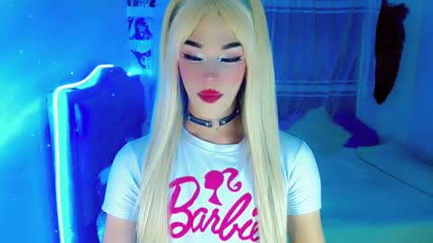 Snapshot of diamond_hott1 chatting on December 18, 12:54 am AmayaGirl online show from December 18, 12:54 am