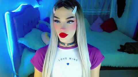 Snapshot of diamond_hott1 chatting on January 2, 4:52 am AmayaGirl online show from January 2, 4:52 am