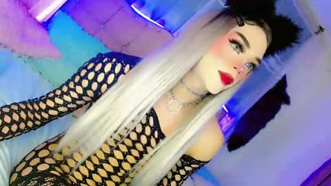 Snapshot of diamond_hott1 chatting on January 30, 1:11 am AmayaGirl online show from January 30, 1:11 am