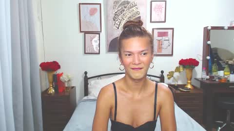 Snapshot of diense17 chatting on December 26, 11:35 pm Dennesse online show from December 26, 11:35 pm