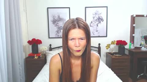 Snapshot of diense17 chatting on January 9, 11:24 pm Dennesse online show from January 9, 11:24 pm