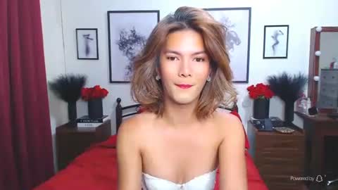 Snapshot of diense17 chatting on September 21, 1:00 am Dennesse online show from September 21, 1:00 am