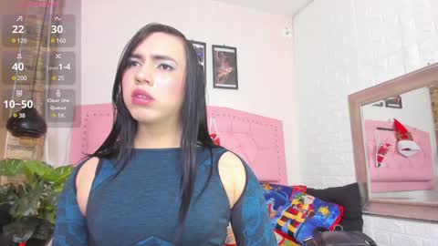 Snapshot of diosaa_golden chatting on December 29, 10:03 pm DIOSA online show from December 29, 10:03 pm