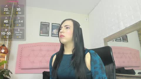 Snapshot of diosaa_golden chatting on January 11, 8:43 pm DIOSA online show from January 11, 8:43 pm