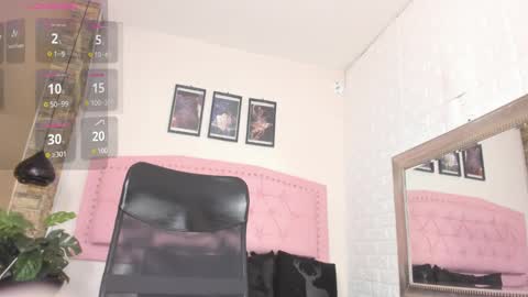 Snapshot of diosaa_golden chatting on January 20, 9:22 pm DIOSA online show from January 20, 9:22 pm