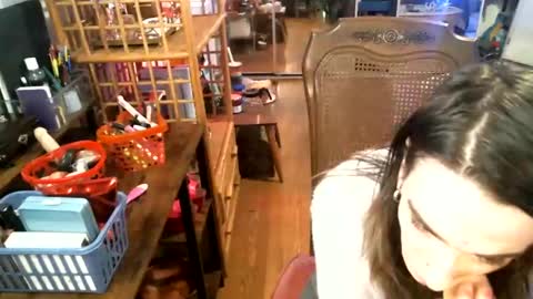 Snapshot of dixie_doll chatting on February 28, 11:47 am Dixie Doll online show from February 28, 11:47 am