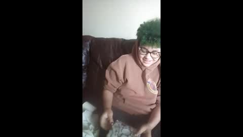 dizzinsweatyy online show from February 3, 8:03 pm