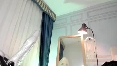 Snapshot of doll_isa_ chatting on October 7, 7:59 pm doll_isa_ online show from October 7, 7:59 pm