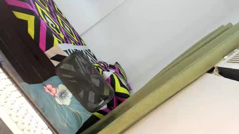 ANGELA online show from October 16, 6:29 pm