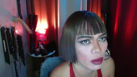 diana online show from January 6, 6:01 pm